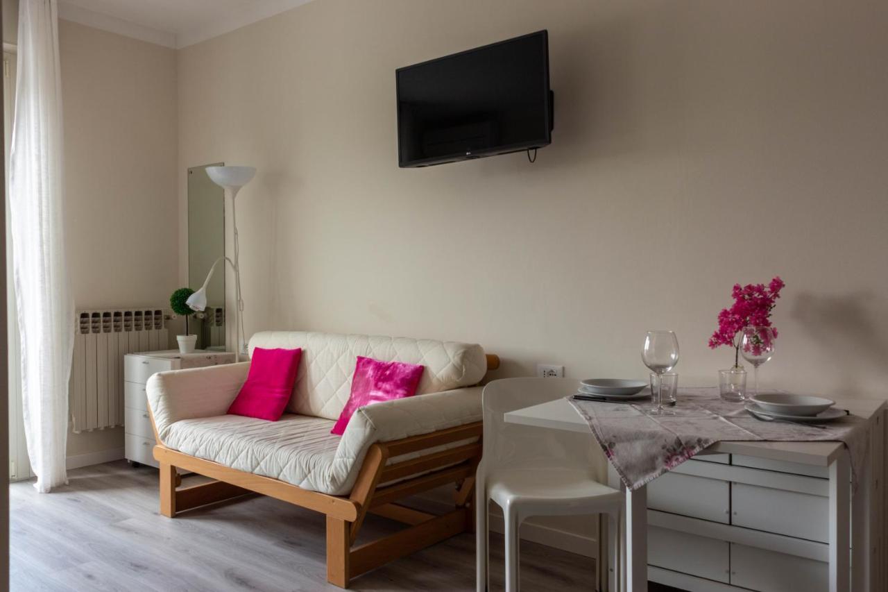 Monica Appartamenti Sirmione Ngoại thất bức ảnh