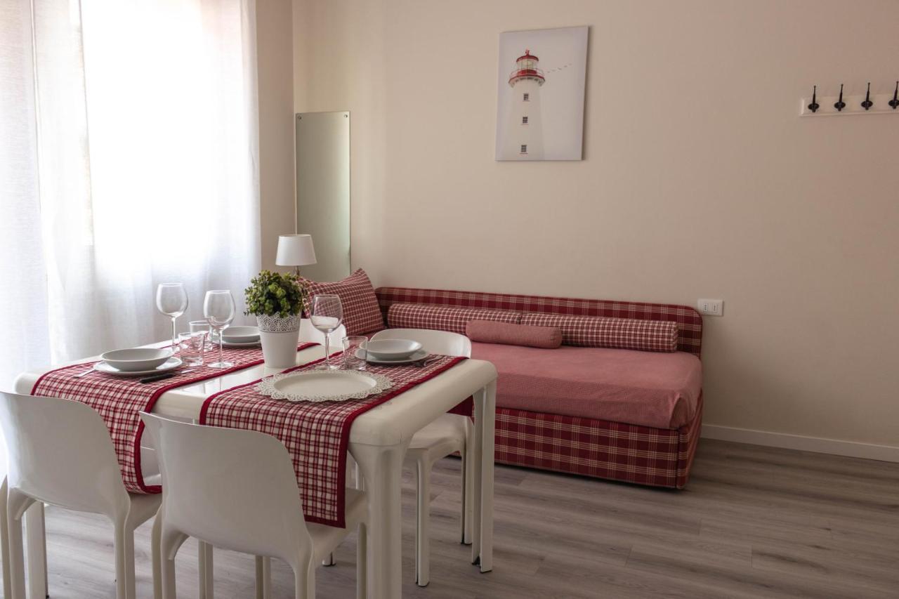 Monica Appartamenti Sirmione Ngoại thất bức ảnh
