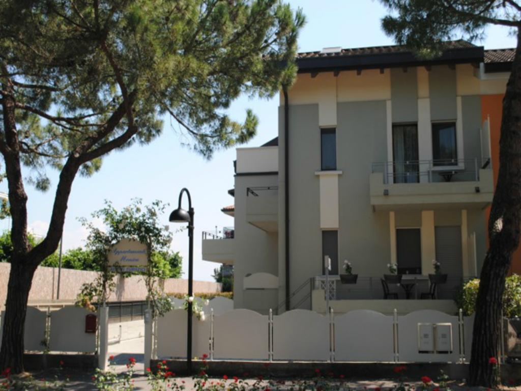 Monica Appartamenti Sirmione Ngoại thất bức ảnh