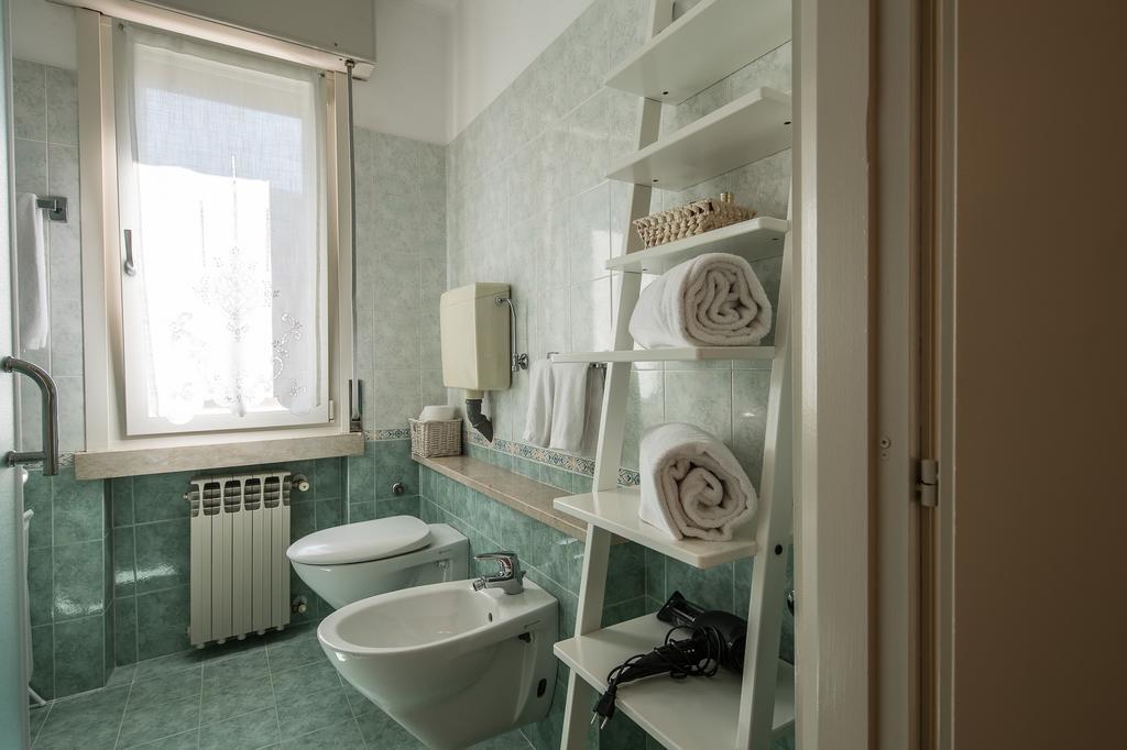 Monica Appartamenti Sirmione Ngoại thất bức ảnh