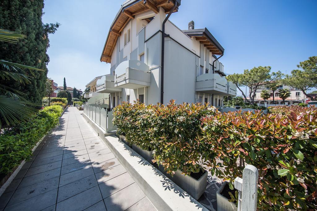 Monica Appartamenti Sirmione Ngoại thất bức ảnh